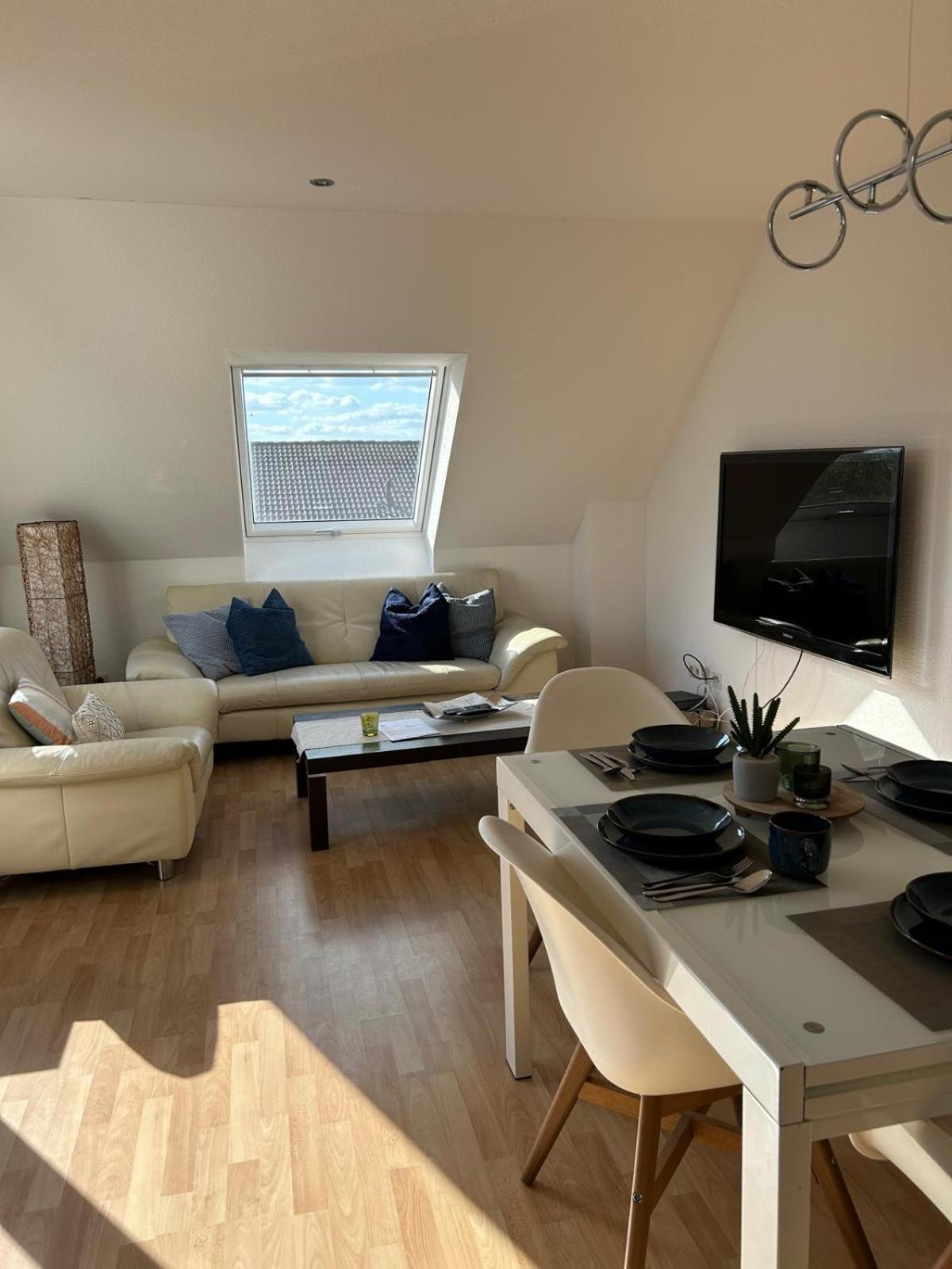 Moderne 3 In *